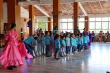 Clausuran los cursos de verano del CUCSur en el parque acuático Parador de Capaya