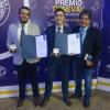 Nota: Egresados agronomia reciben premio